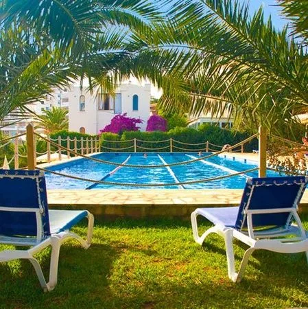 JS Cape Colom - zdjęcie 2