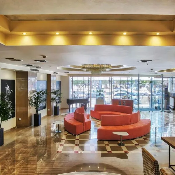 Astoria Capsis - zdjęcie 4