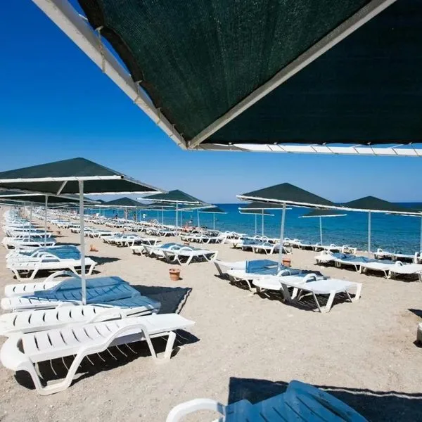 Garden Park (ex. Larissa Garden) - zdjęcie 3