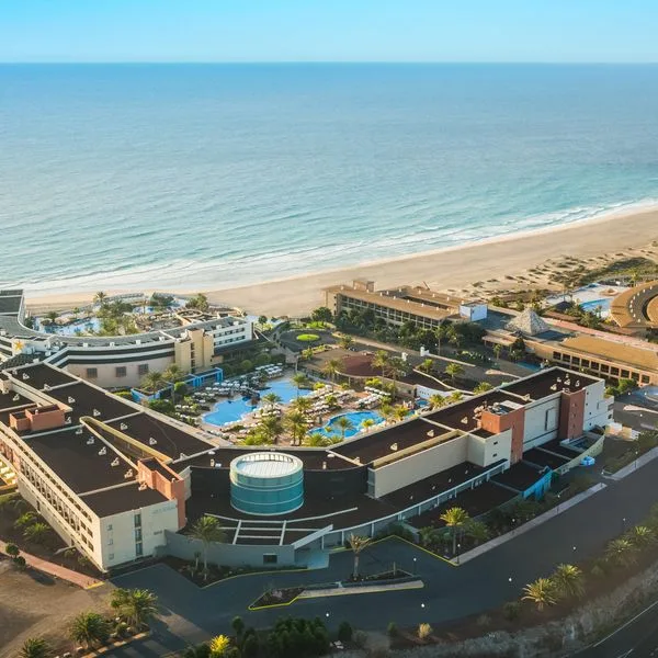 Iberostar Waves Gaviotas Park