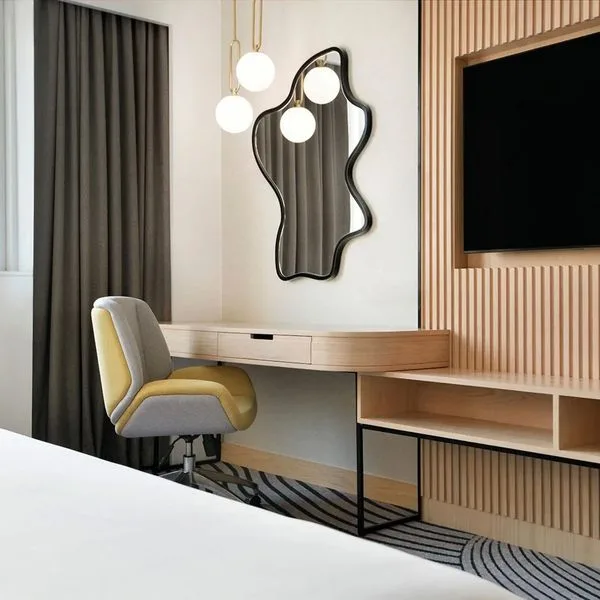 Crowne Plaza Dubai Jumeirah (ex. Ramada by Wyndham Jumeirah) - zdjęcie 5