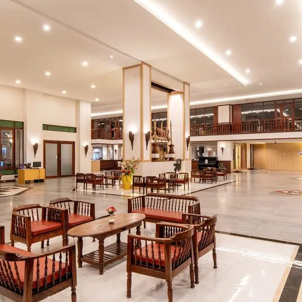 Jomtien Thani - zdjęcie 2