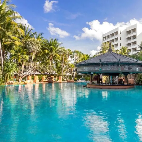 Paradox Resort Phuket (ex. Movenpick Resort & Spa Karon Beach) - zdjęcie 2