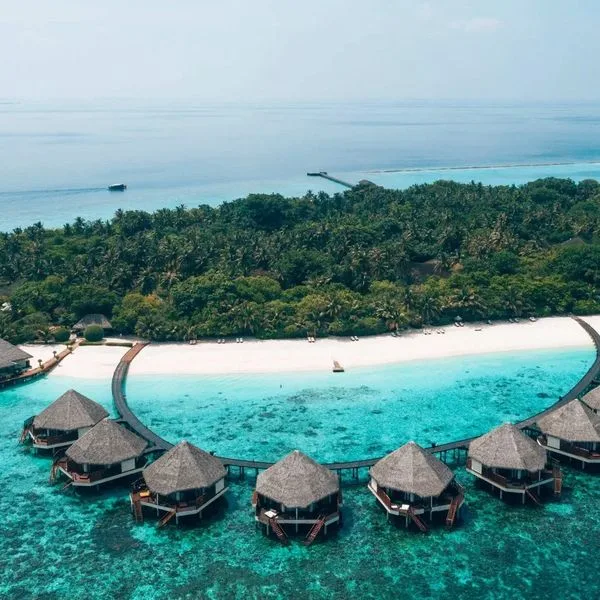 Adaaran Select Meedhupparu Island