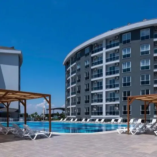 Palmora Lara - zdjęcie 3