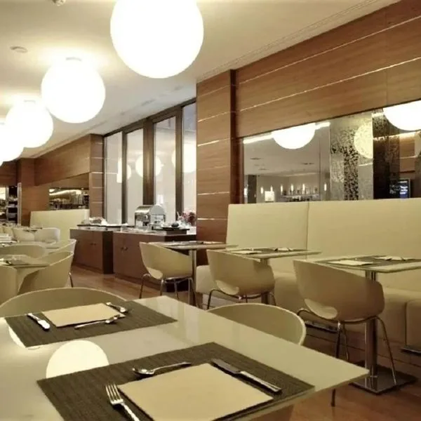 Smy Bologna Centrale (ex. 4 Viale Masini) - zdjęcie 3