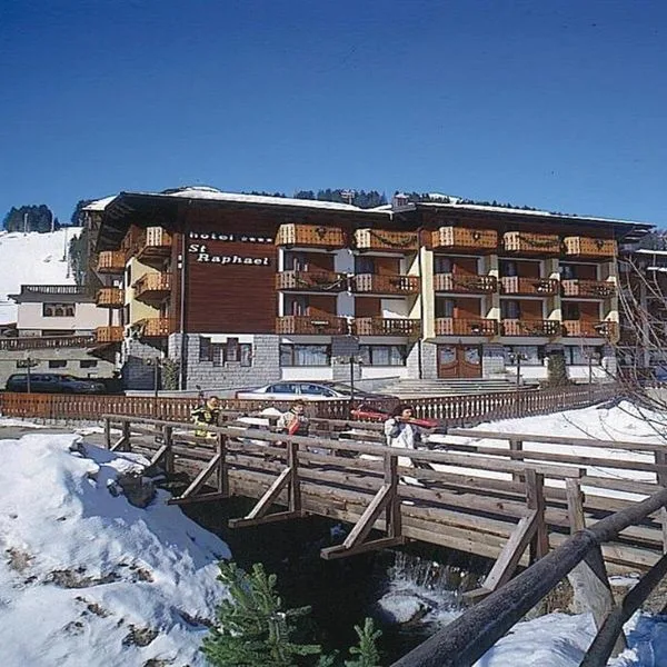 St. Raphael - zdjęcie 4