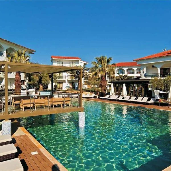 Flegra Palace - zdjęcie 2