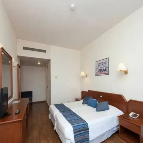 Tsokkos Iliada Beach - zdjęcie 3