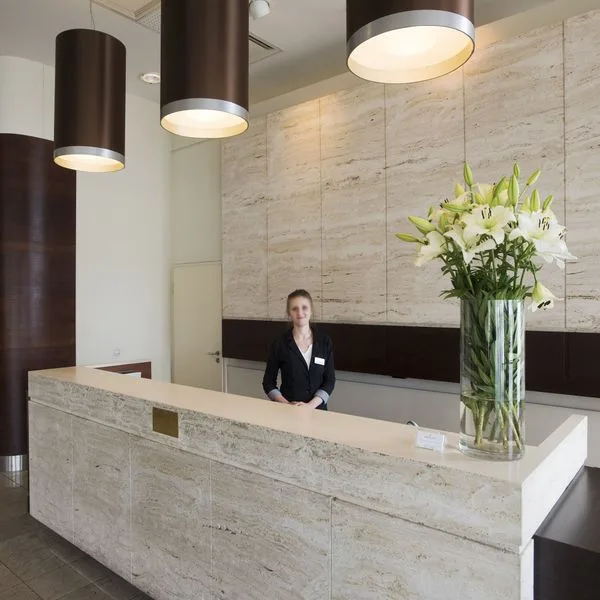 Golden Tulip Warsaw Centre (ex Kyriad Prestige) - zdjęcie 2