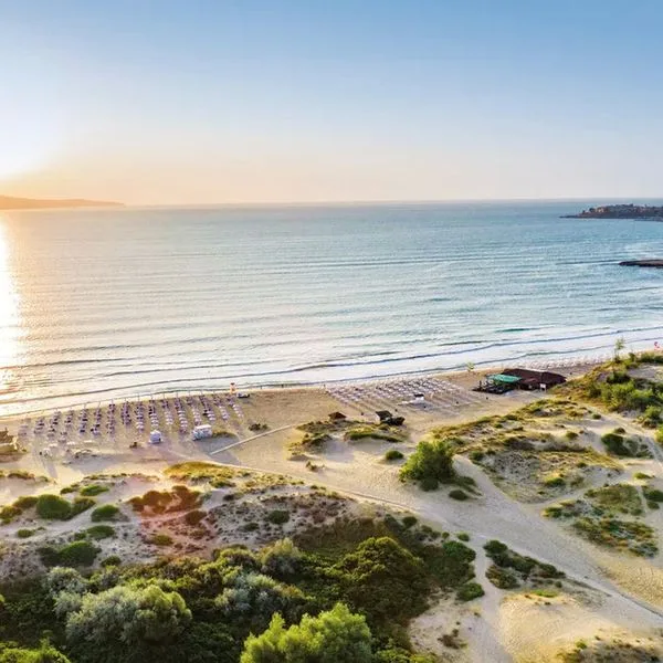 Imperial Resort - zdjęcie 2