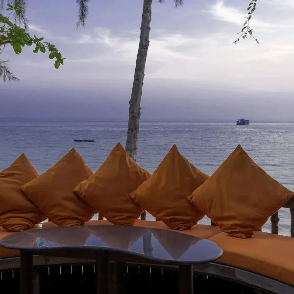 Baan Ploy Sea