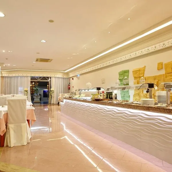 Argos (Playa Talamanca) - zdjęcie 2