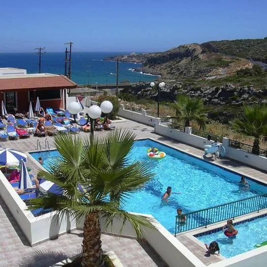 Camari Garden - zdjęcie 2