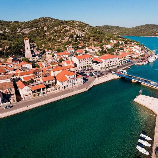 Borovnik (Tisno) - zdjęcie 4