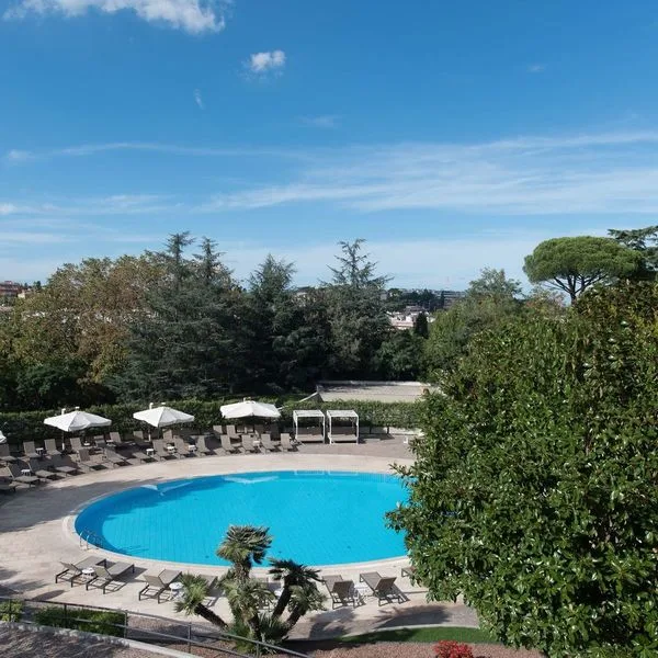 NH Villa Carpegna - zdjęcie 2