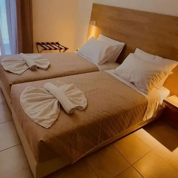 International (Rodos) - zdjęcie 3