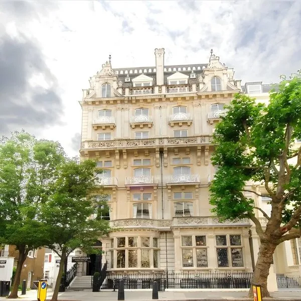 Grand Royale Hyde Park