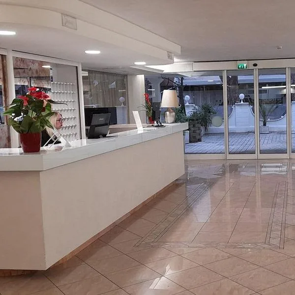 Royal Plaza (Rimini) - zdjęcie 4