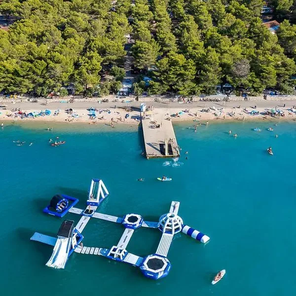 Holiday Village Jezera (Jezero-Lovisca)