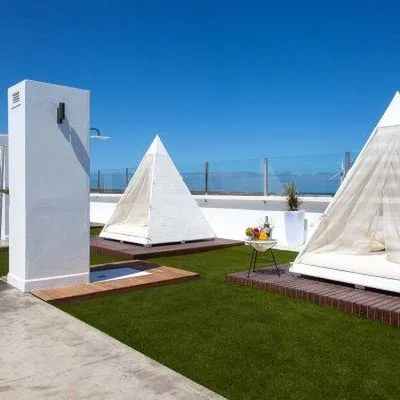 Bristol Sunset Beach - zdjęcie 3