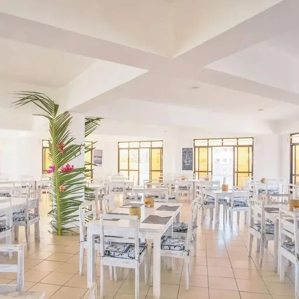 AHG Lion Beach Resort & Spa - zdjęcie 2