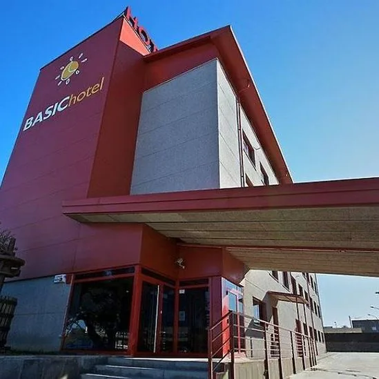 Basic (Barcelona) - zdjęcie 2