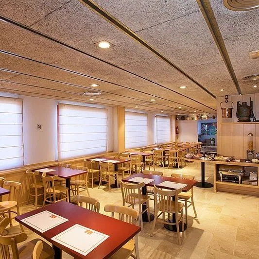 Basic (Barcelona) - zdjęcie 5