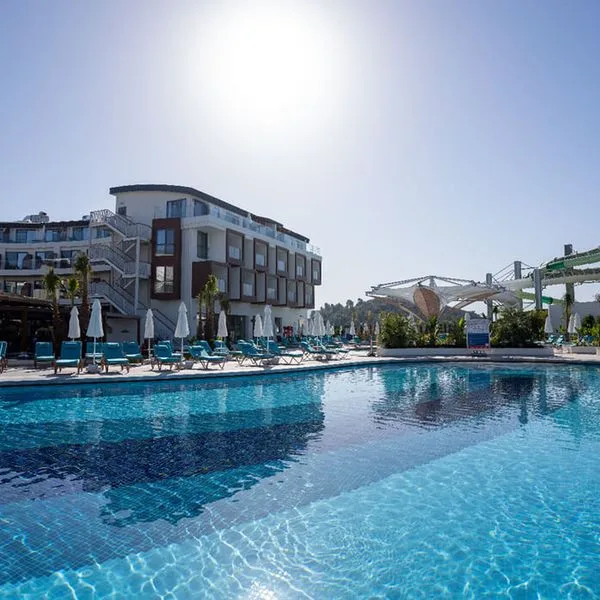 Liberty Fabay - zdjęcie 2