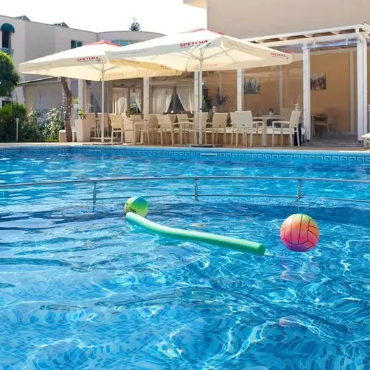 Karlovo - zdjęcie 3