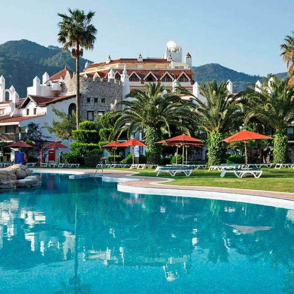 Marti Resort Delux - zdjęcie 2