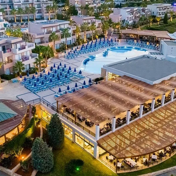 Grand Holiday Resort - zdjęcie 4