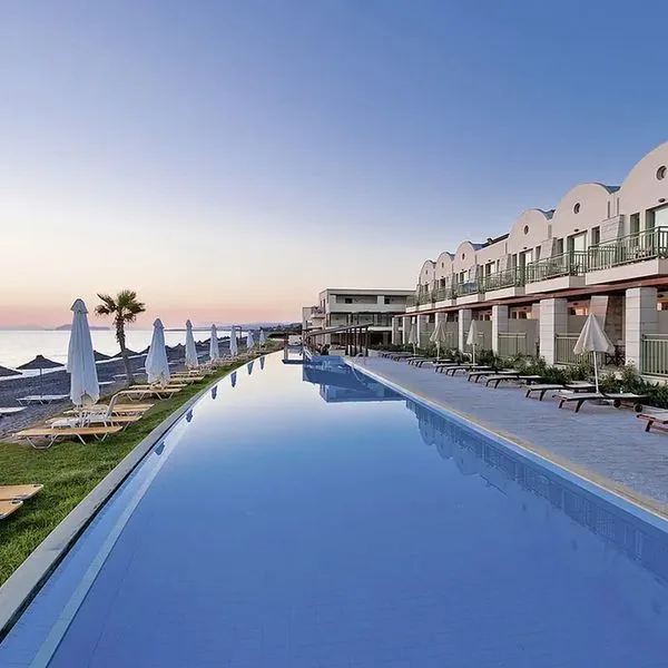 Giannoulis Grand Bay Beach Resort