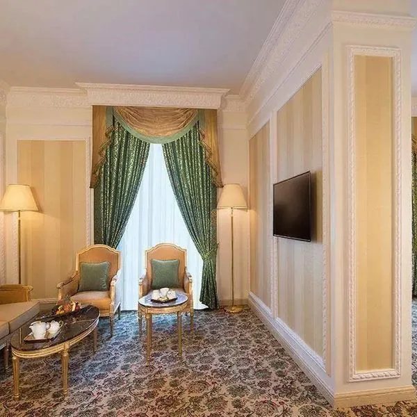 Royal Rose Abu Dhabi, a Curio Collection by Hilton - zdjęcie 2