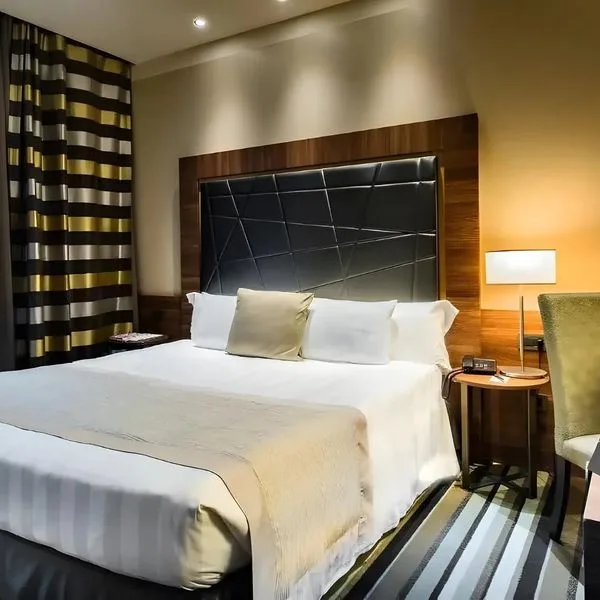 Uptown Palace - zdjęcie 5