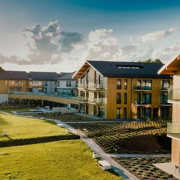 Lake Hill Resort & Spa