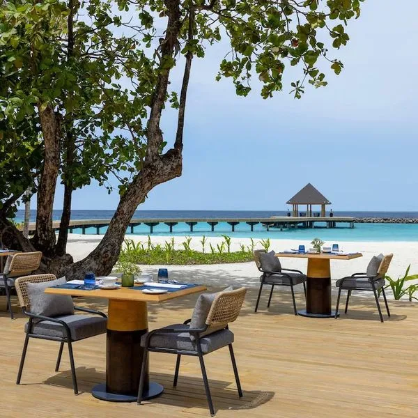 Avani+ Fares Maldives - zdjęcie 5