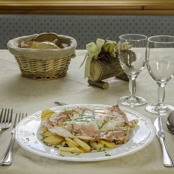 Albergo Ristoro Lezuo (Passo Pordoi) - zdjęcie 3