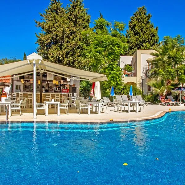 Club Paloma Family (ex Bitez Paloma Apartments)