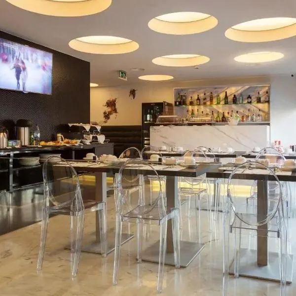 Faro Boutique - zdjęcie 2