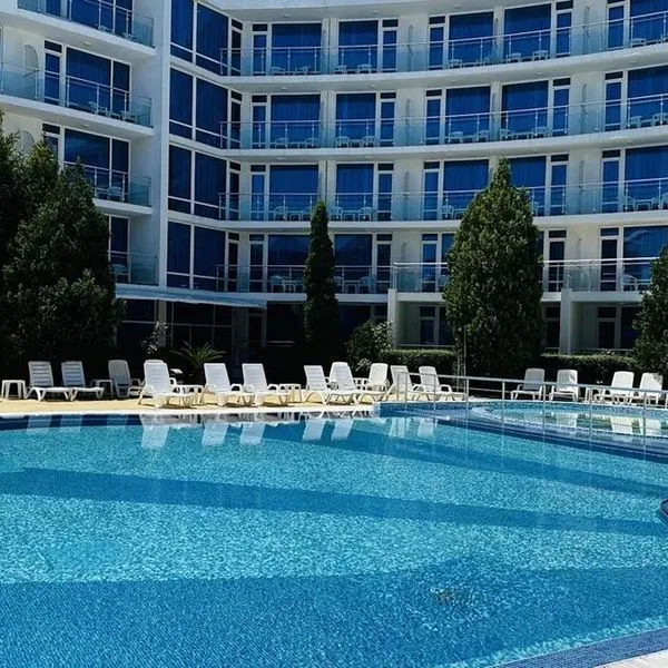 Queen Nelly - zdjęcie 4