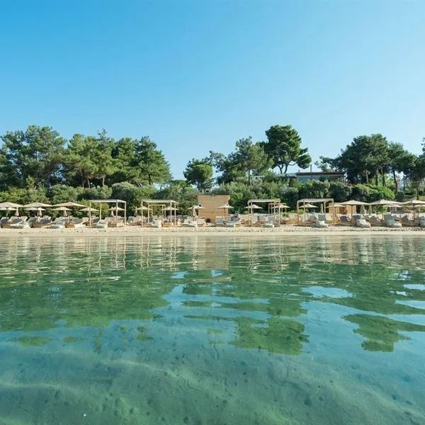 Trikorfo Beach - zdjęcie 2