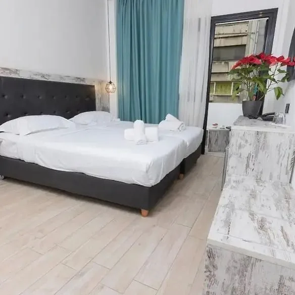 Evita Asty - zdjęcie 4