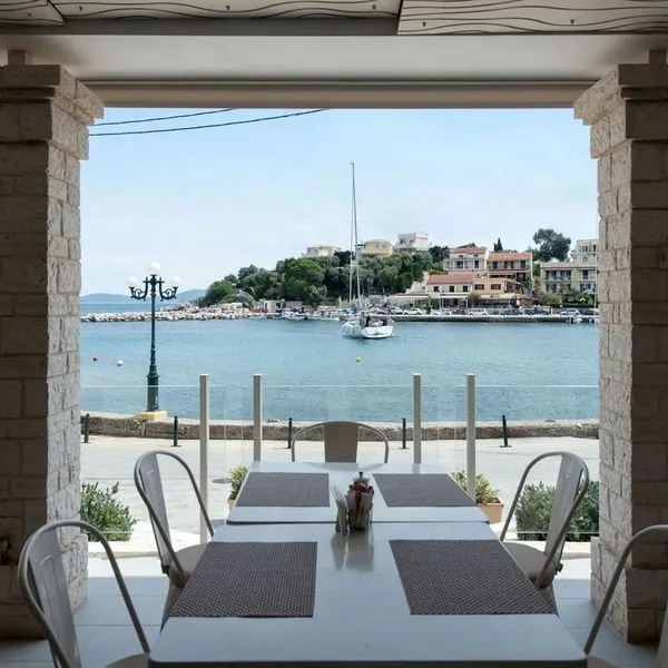 Melina Bay - zdjęcie 3