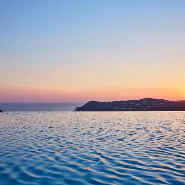 Myconian Utopia Relais & Chateaux