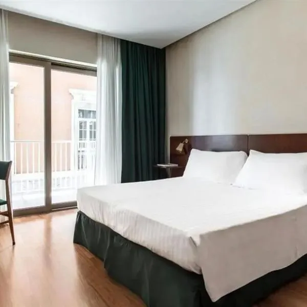 Royal Continental - zdjęcie 5