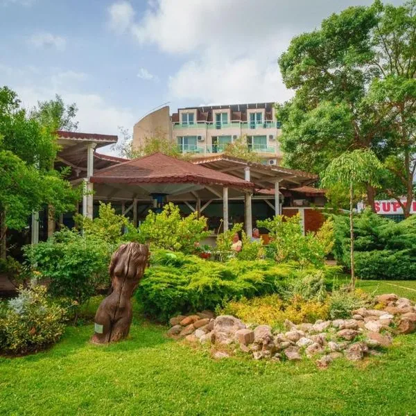 Perla Plaza - zdjęcie 4