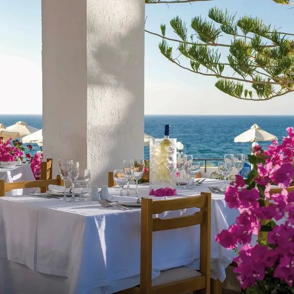 Maritimo Beach - zdjęcie 4