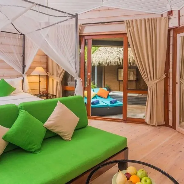 Kuredu Island Resort & Spa - zdjęcie 2