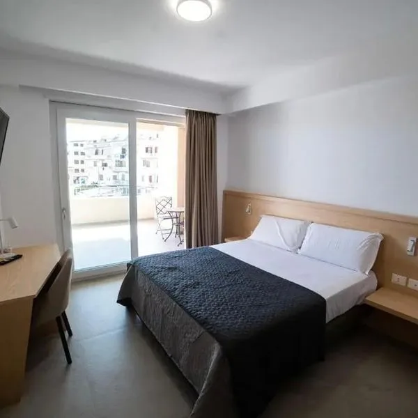 Middle Town Palace Tropea - zdjęcie 3